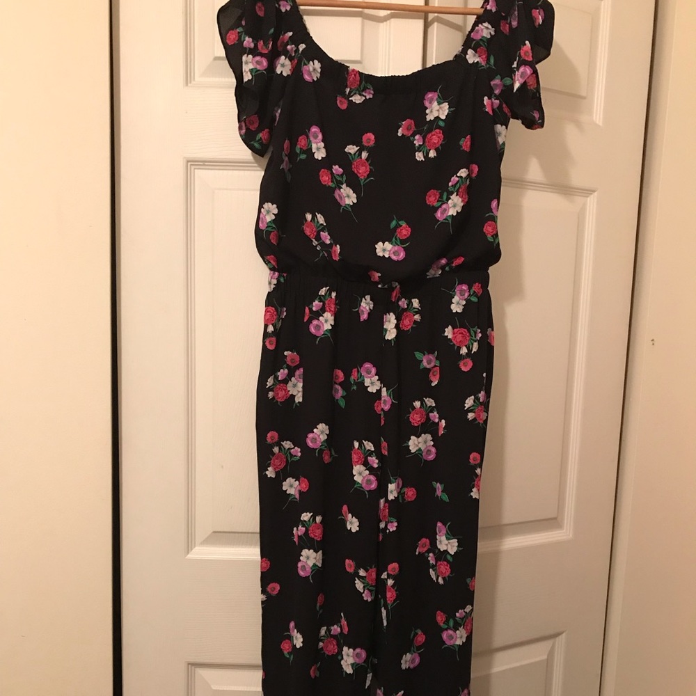 Jumpsuit in perfect condition. Never used.